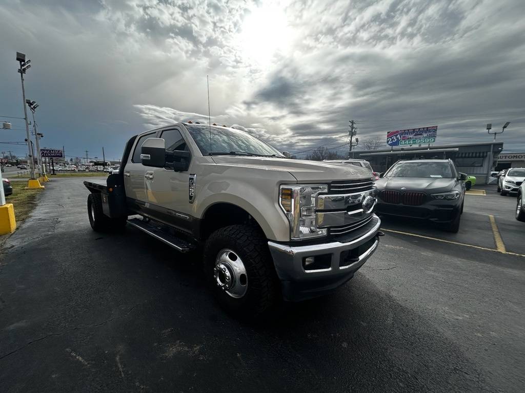 2018 Ford Super Duty F-350 Lariat — Pickup Truck — 206,039 mi — Lebanon, TN