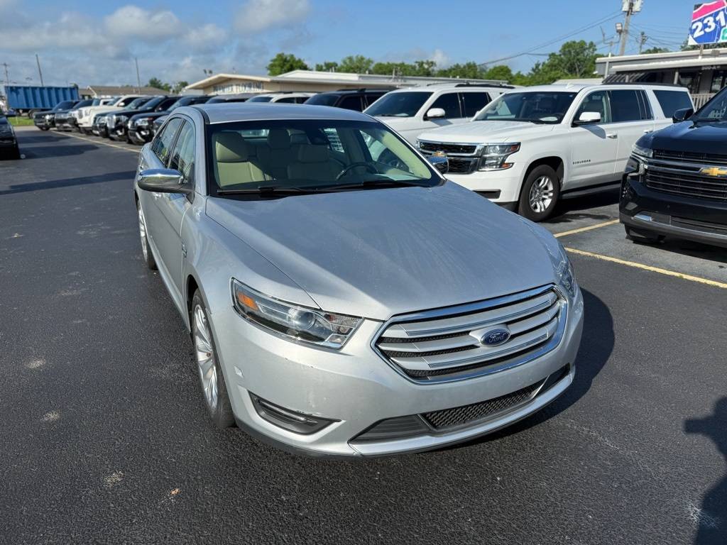 2016 Ford Taurus Limited — Sedan — 120,986 mi — Lebanon, TN