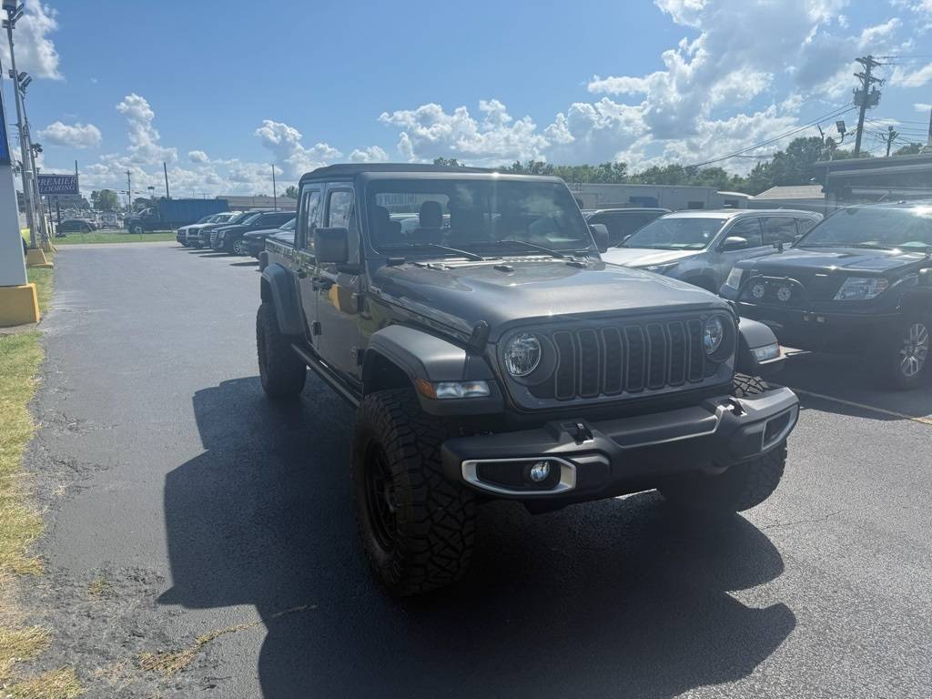 2024 Jeep Gladiator Sport — Pickup Truck — 3,726 mi — Lebanon, TN