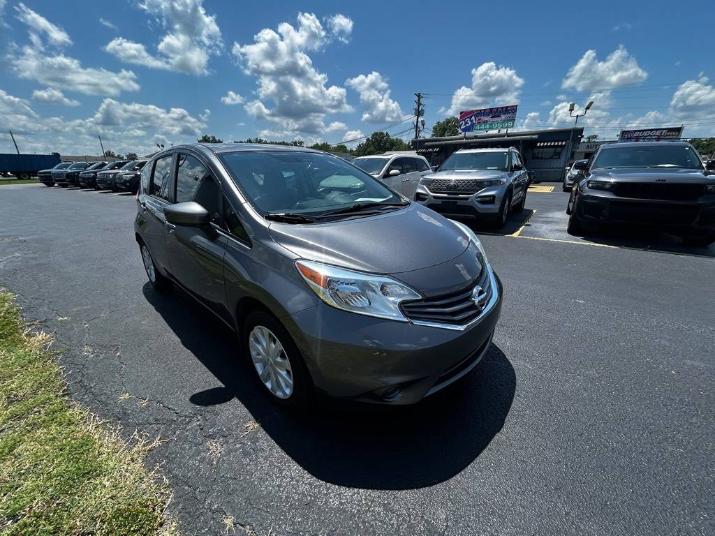 2016 Nissan Versa 1.6 SV — Hatchback — 73,856 mi — Lebanon, TN