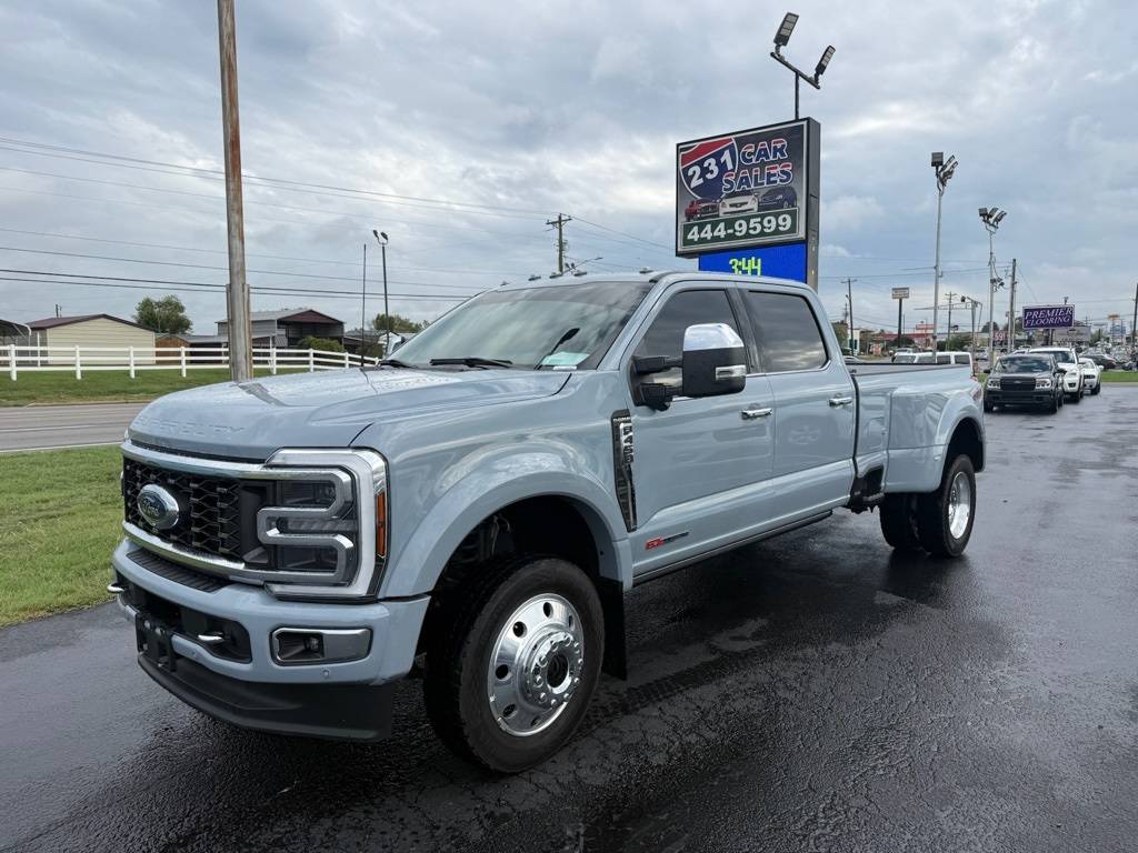 2024 Ford Super Duty F-450 Platinum — Pickup Truck — 18,076 mi — Lebanon, TN