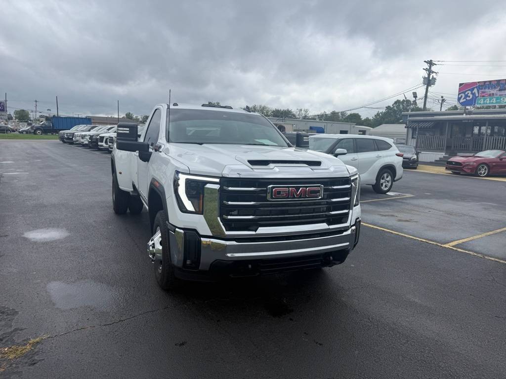 2024 GMC Sierra 3500HD SLE — Pickup Truck — 6,368 mi — Lebanon, TN