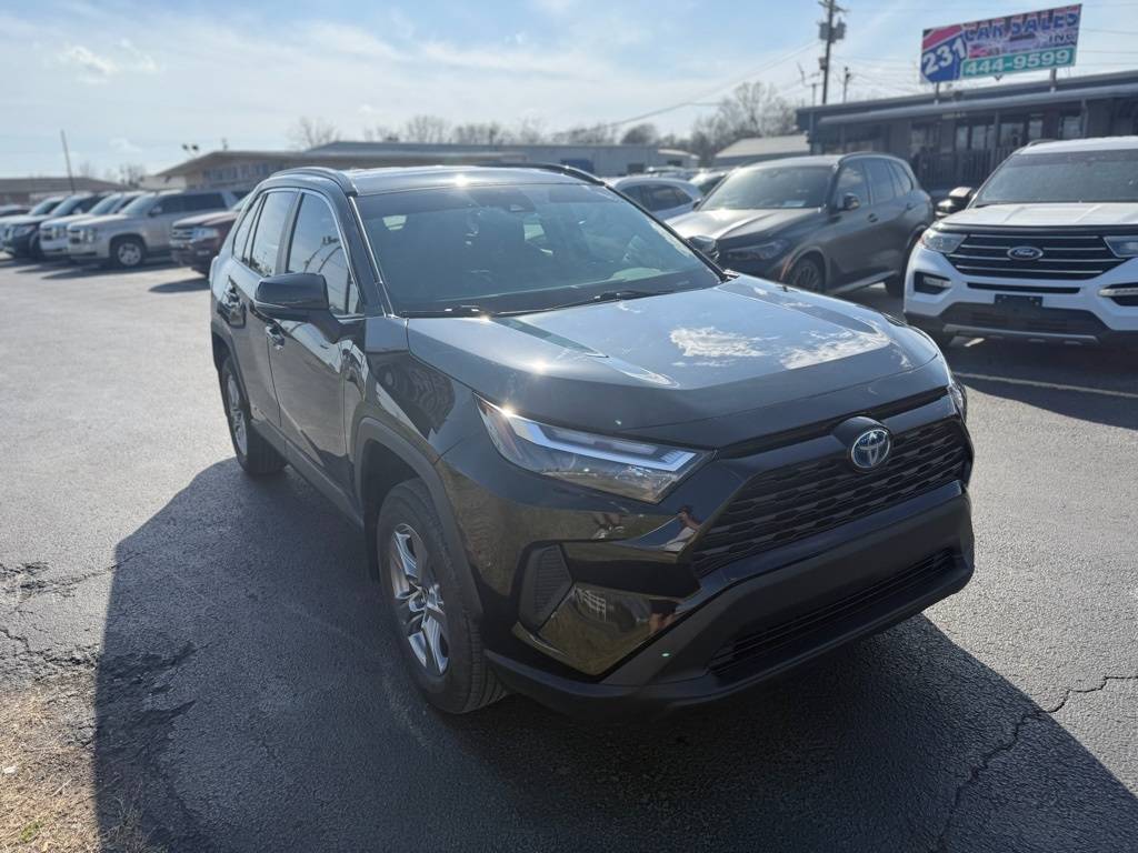 2024 Toyota RAV4 Hybrid XLE — SUV — 24,300 mi — Lebanon, TN