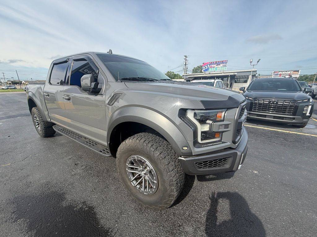 2020 Ford F-150 Raptor
