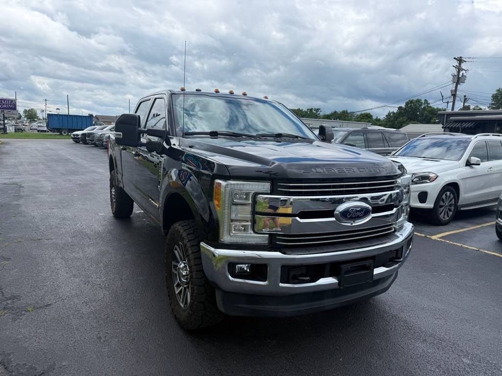 2017 Ford Super Duty F-250 Lariat — Pickup Truck — 36,742 mi — Lebanon, TN