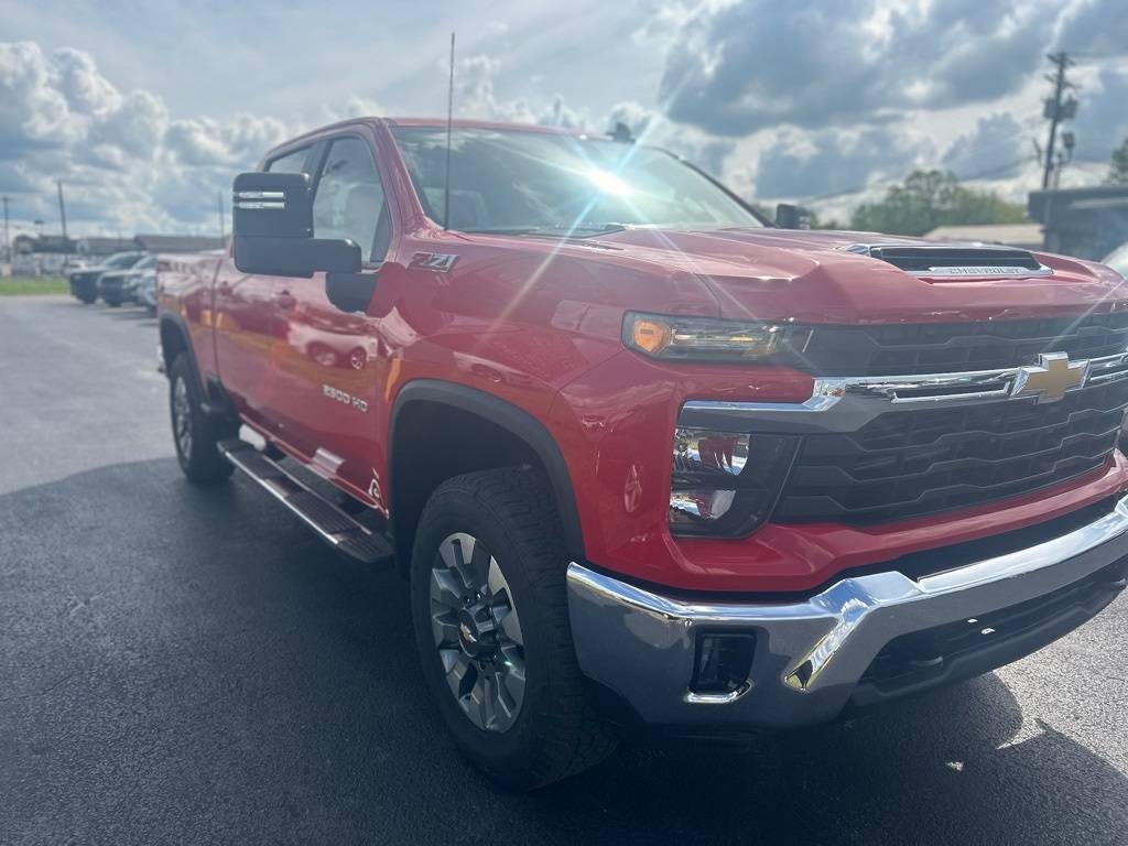 2025 Chevrolet Silverado 2500HD LT — Pickup Truck — 235 mi — Lebanon, TN