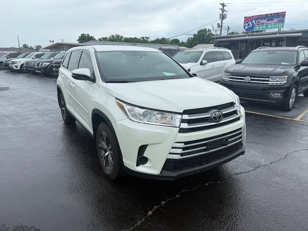 2019 Toyota Highlander LE V6 — SUV — 51,552 mi — Lebanon, TN