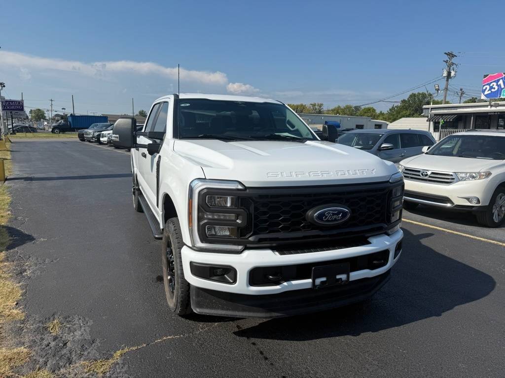 2023 Ford Super Duty F-250 XL — Pickup Truck — 16,377 mi — Lebanon, TN
