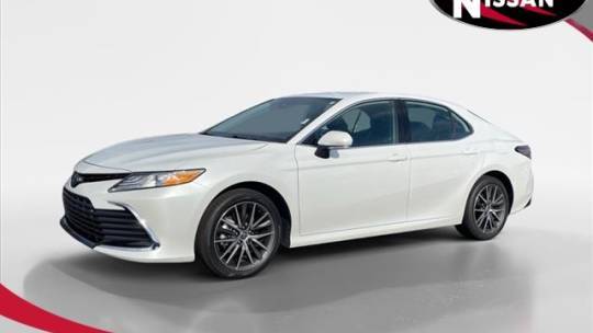 2023 Toyota Camry Hybrid XLE — Sedan — 10,510 mi — Morristown, TN