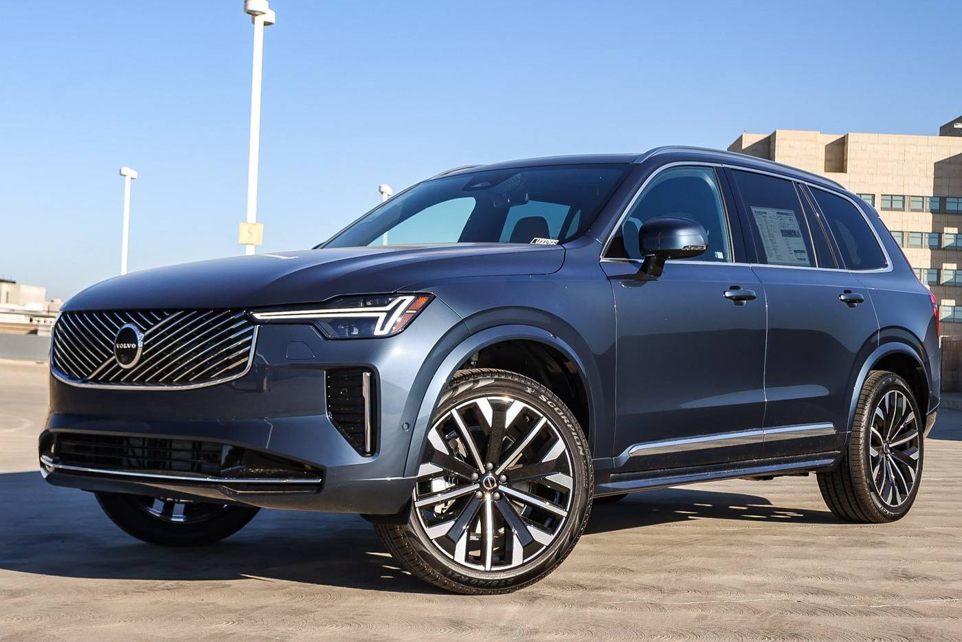 2026 Volvo XC90 Plus — SUV — 18 mi — Fresno, CA