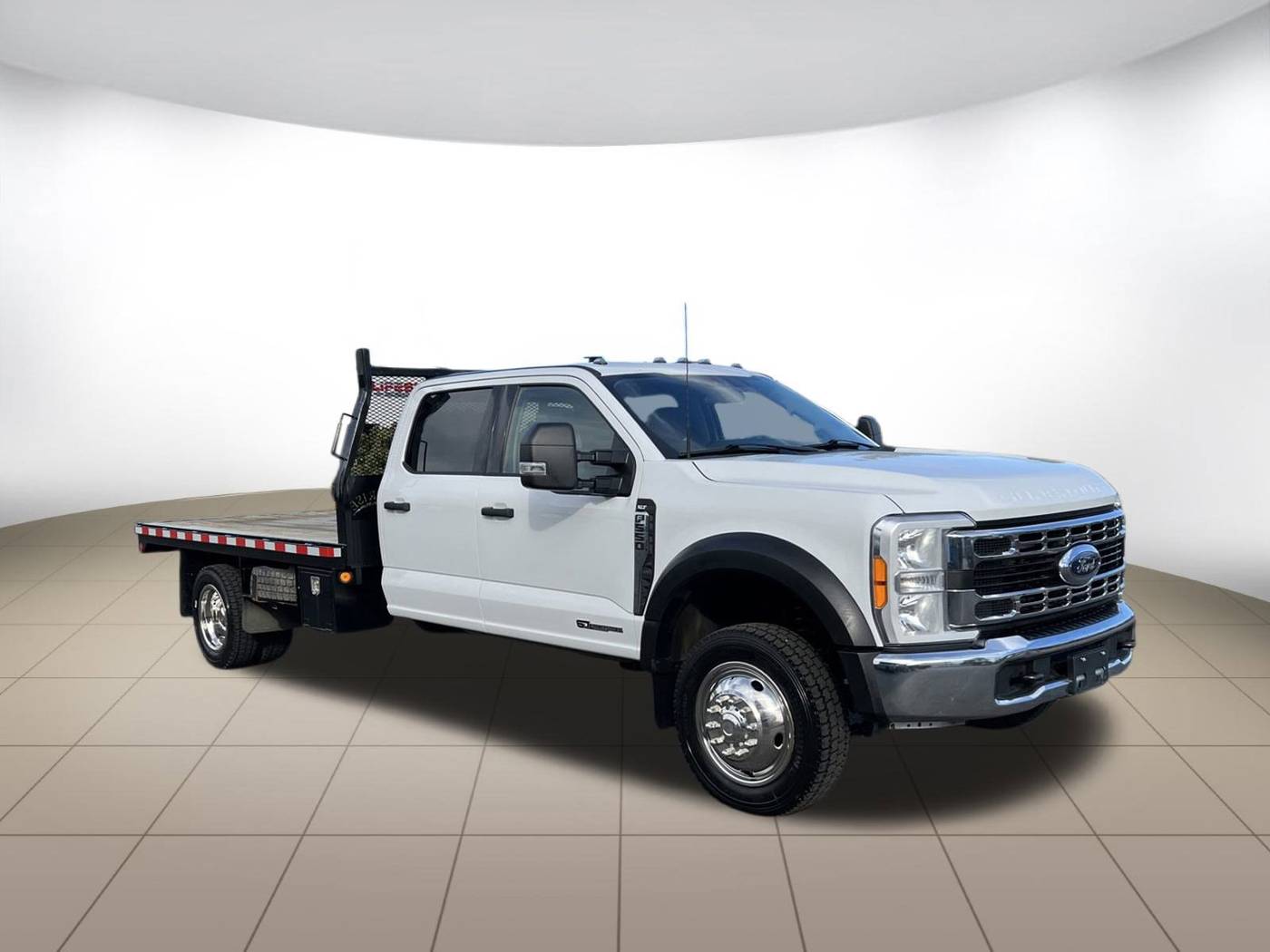 2023 Ford Super Duty F-550 Chassis Cab XLT — Chassis Cab Truck — 32,436 mi — Burlington, WA