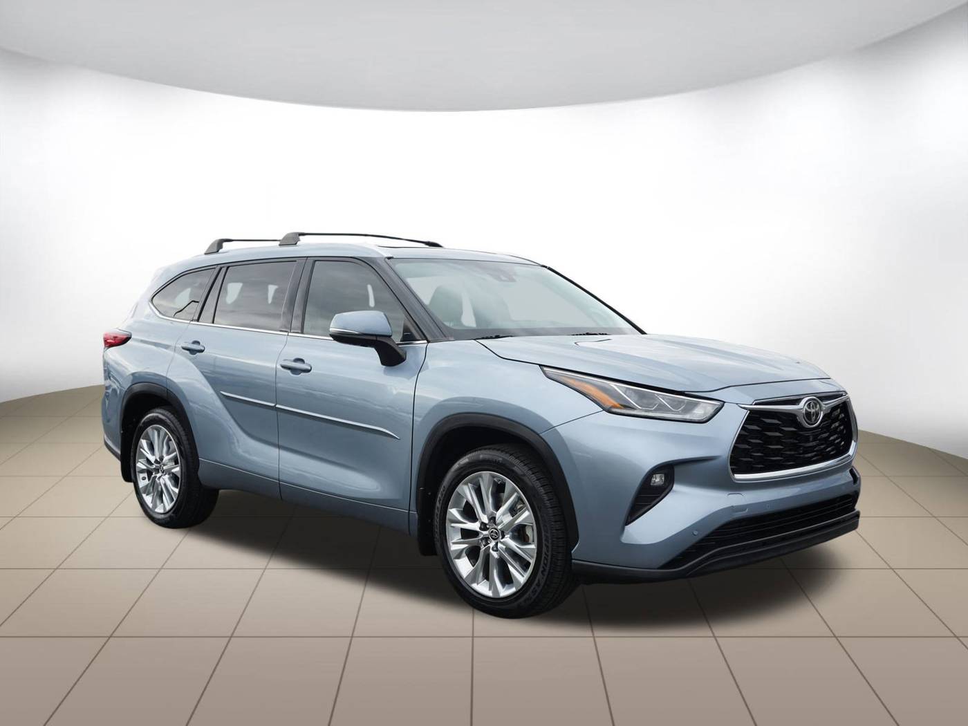 2022 Toyota Highlander Limited — SUV — 57,328 mi — Burlington, WA