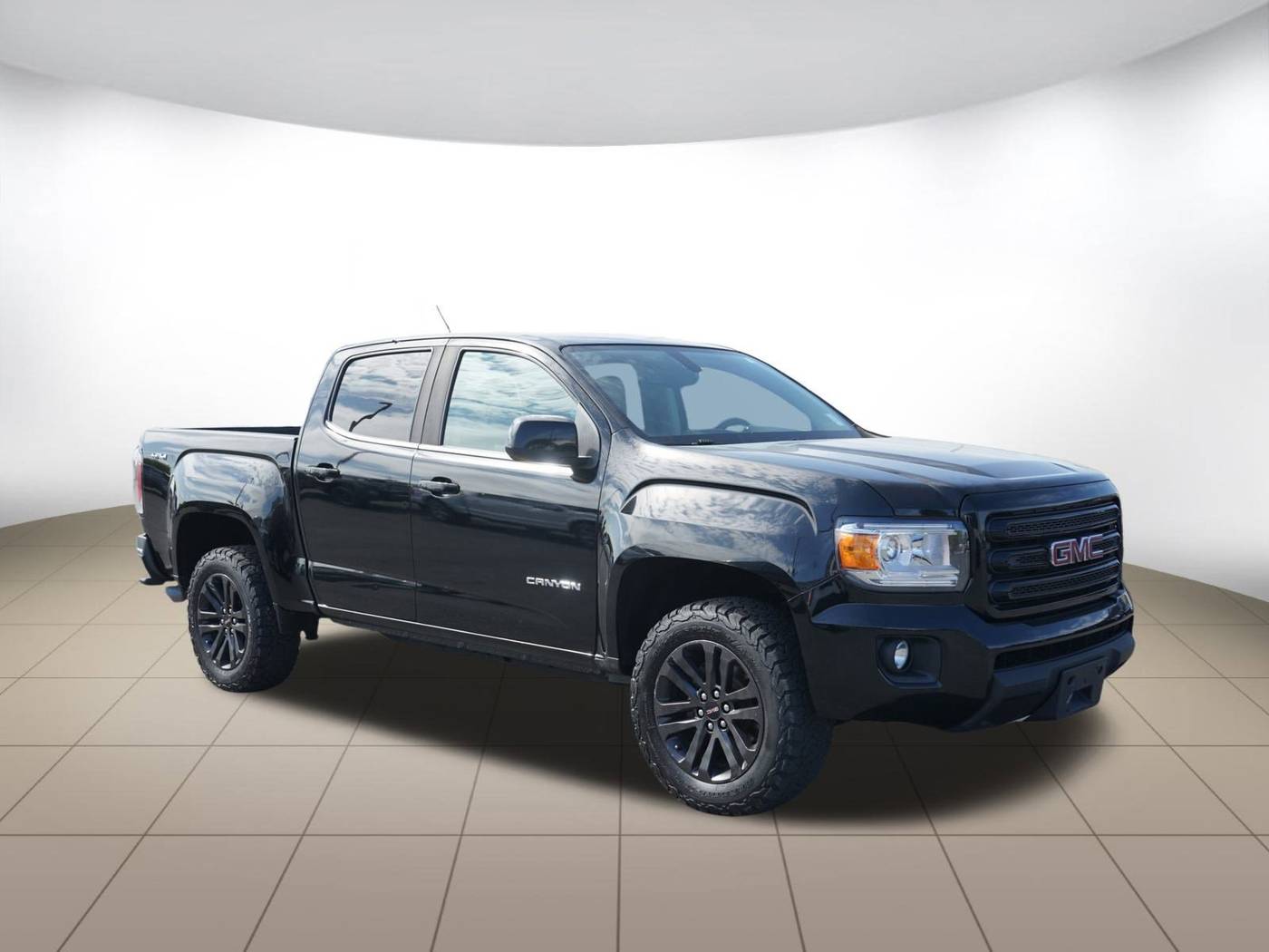 2017 GMC Canyon SLE — Pickup Truck — 106,737 mi — Burlington, WA