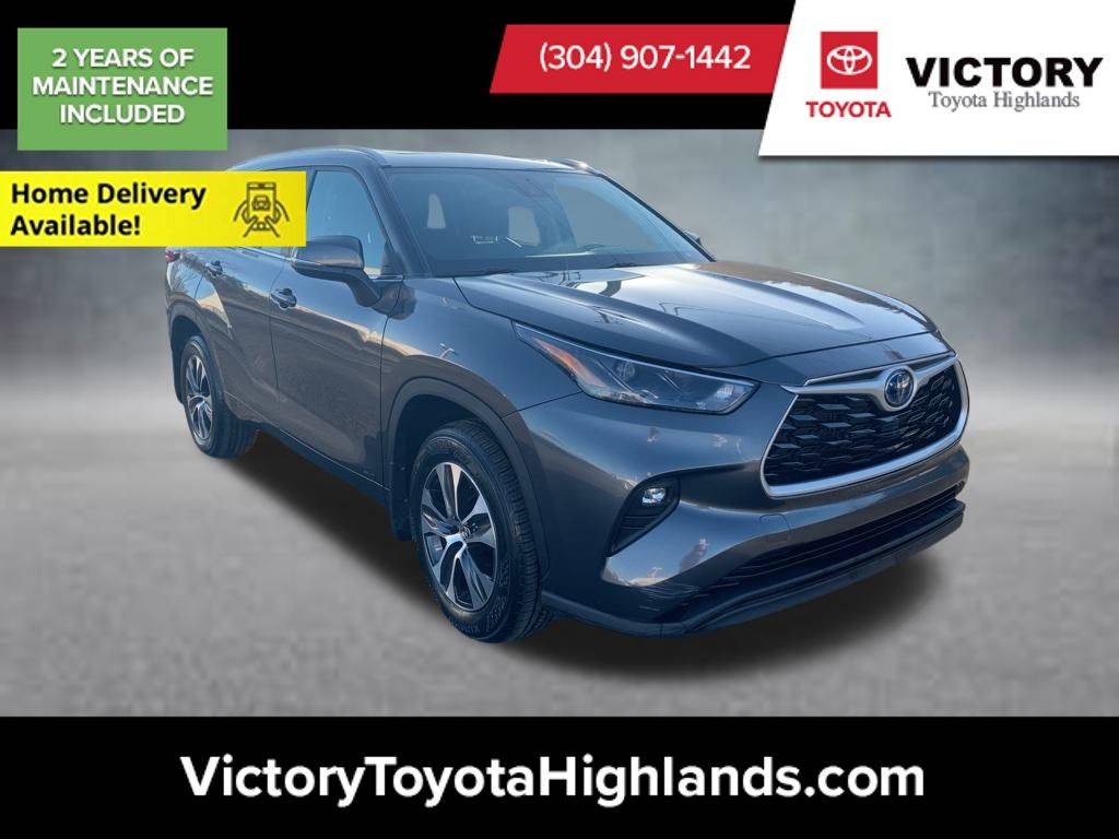 2023 Toyota Highlander Hybrid XLE — SUV — 33,990 mi — Triadelphia, WV