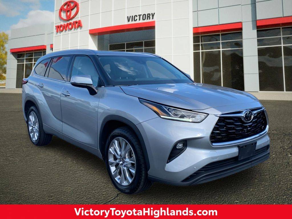 2021 Toyota Highlander Limited — SUV — 76,829 mi — Triadelphia, WV