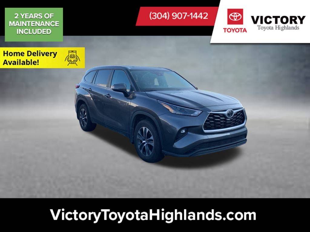 2023 Toyota Highlander XLE — SUV — 48,496 mi — Triadelphia, WV