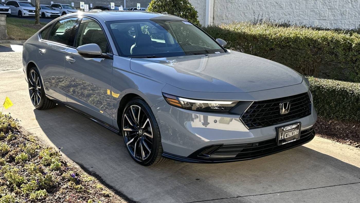 2023 Honda Accord Hybrid Touring — Sedan — 9,052 mi — Concord, NC