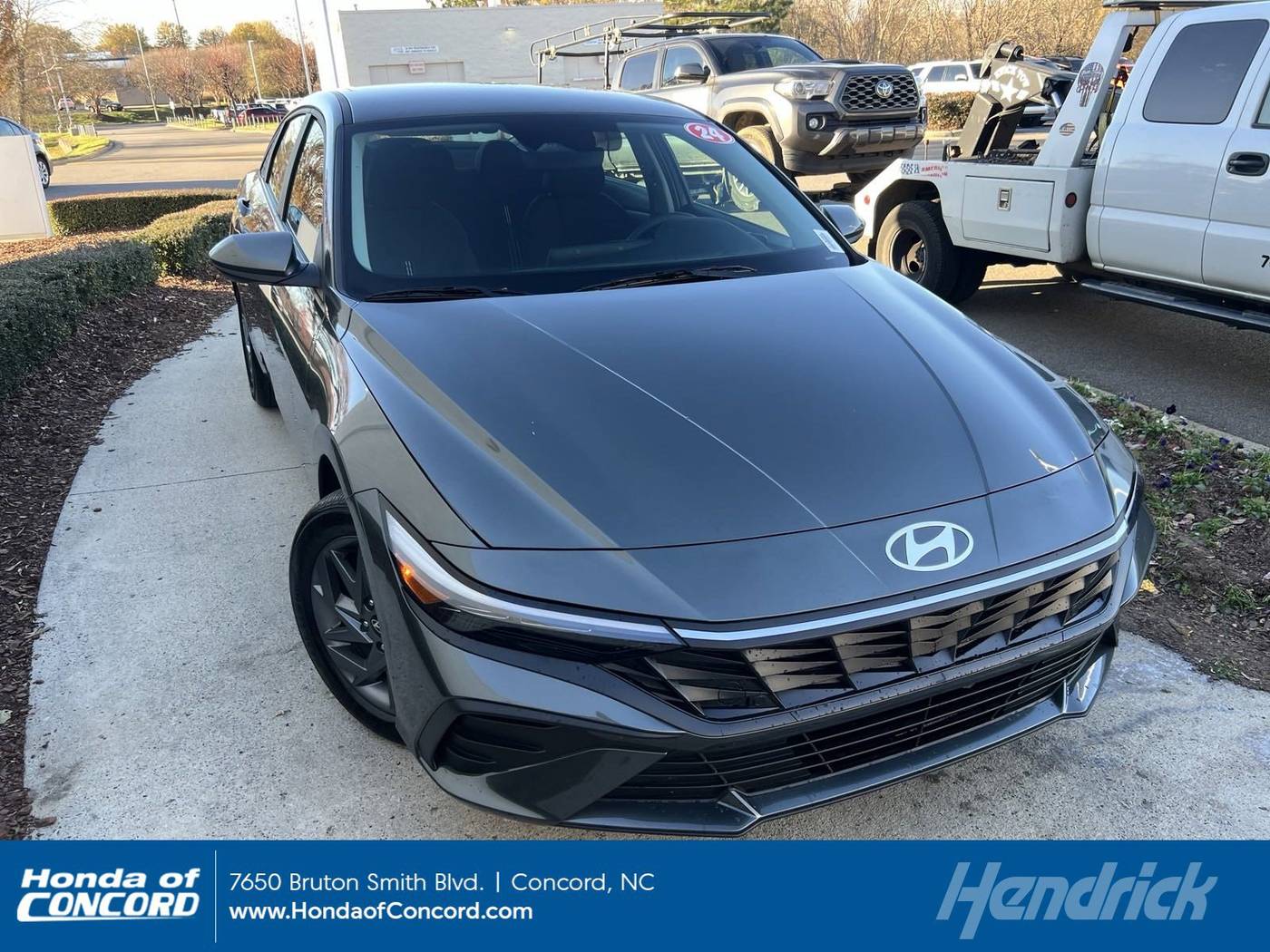 2024 Hyundai Elantra SEL — Sedan — 3,719 mi — Concord, NC
