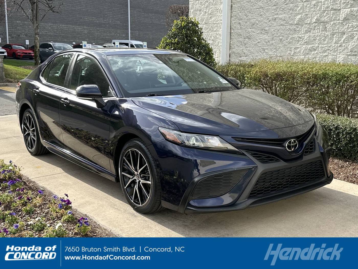 2022 Toyota Camry SE — Sedan — 26,173 mi — Concord, NC
