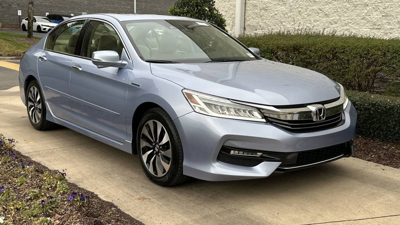 2017 Honda Accord Hybrid Touring — Sedan — 67,811 mi — Concord, NC