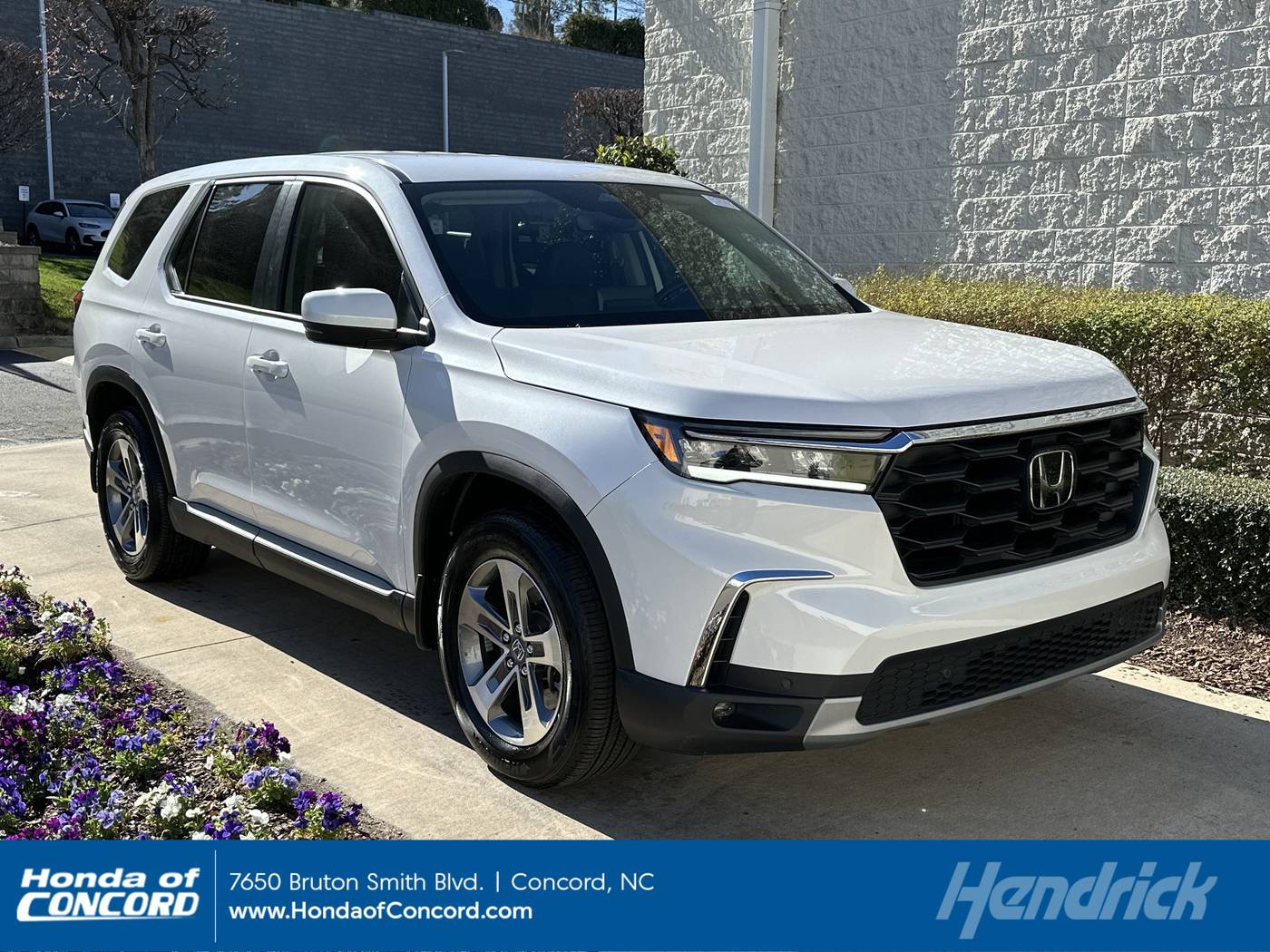 2024 Honda Pilot EX-L 8 Passenger — SUV — 11,585 mi — Concord, NC
