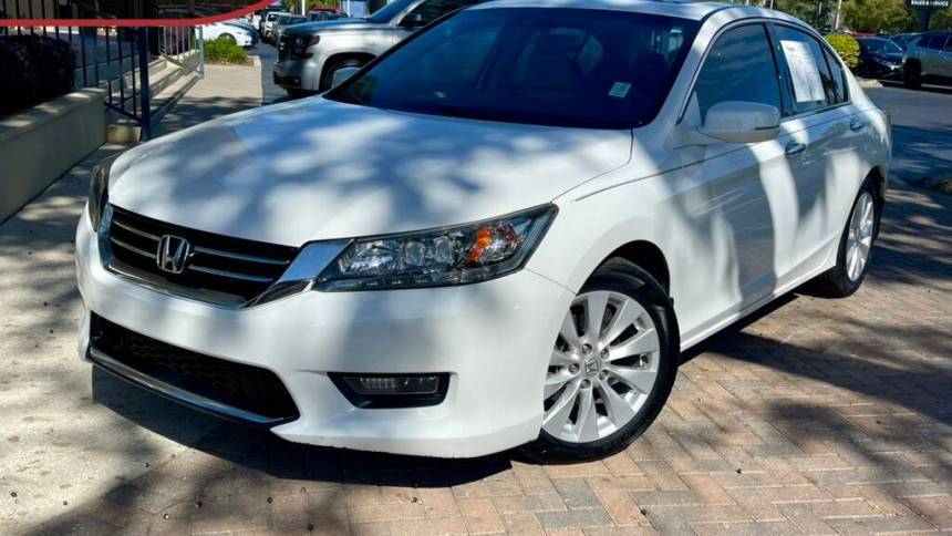2015 Honda Accord Touring — Sedan — 85,455 mi — Gainesville, FL