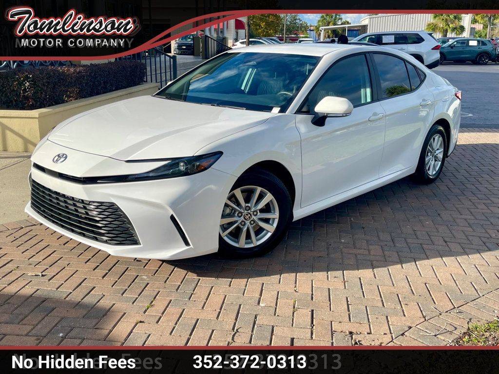 2025 Toyota Camry Hybrid LE — Sedan — 4,653 mi — Gainesville, FL