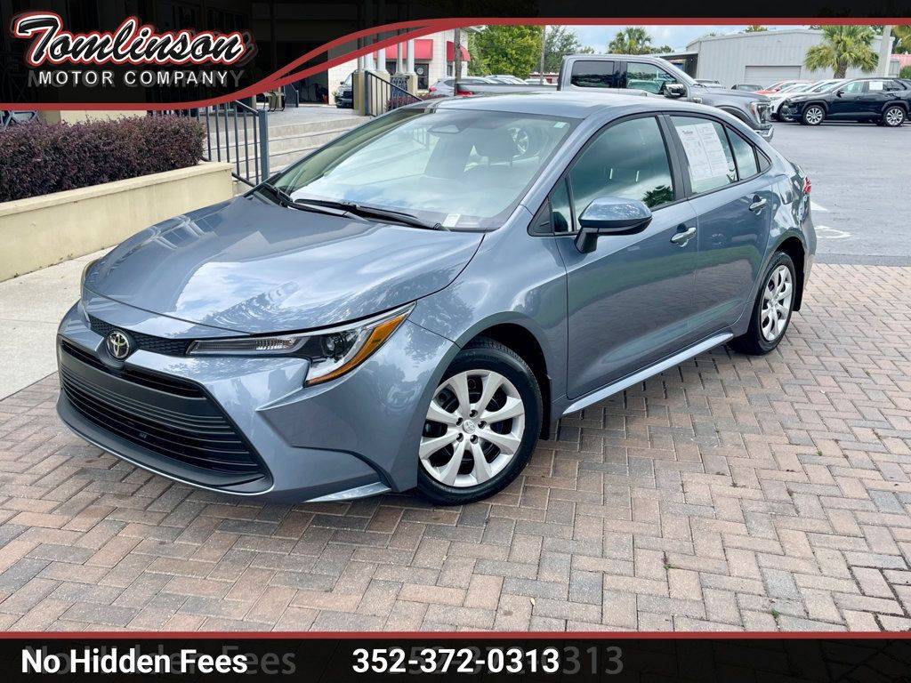 2025 Toyota Corolla LE — Sedan — 5 mi — Gainesville, FL