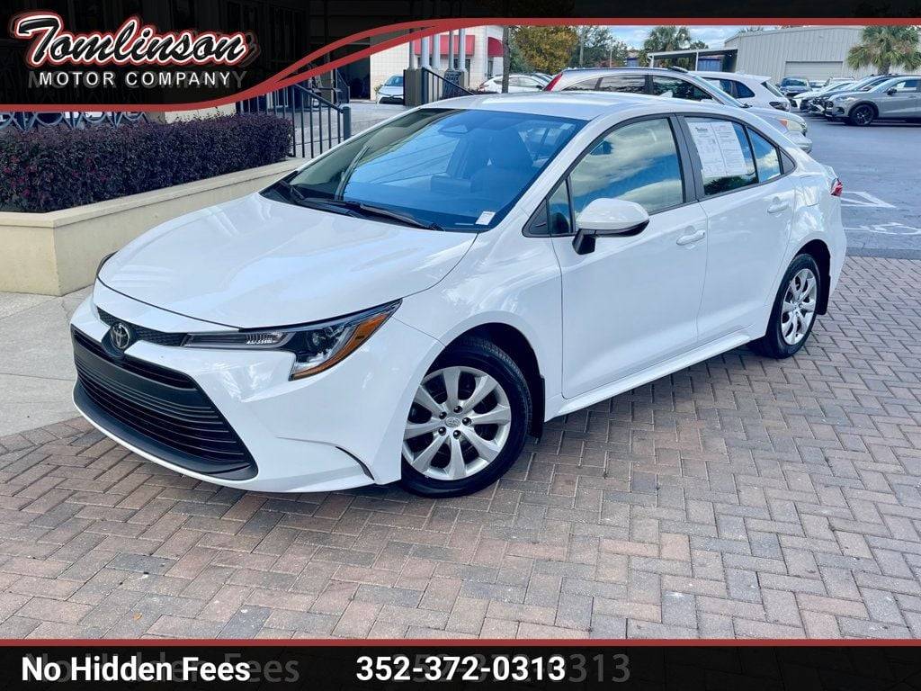 2025 Toyota Corolla LE — Sedan — 98 mi — Gainesville, FL