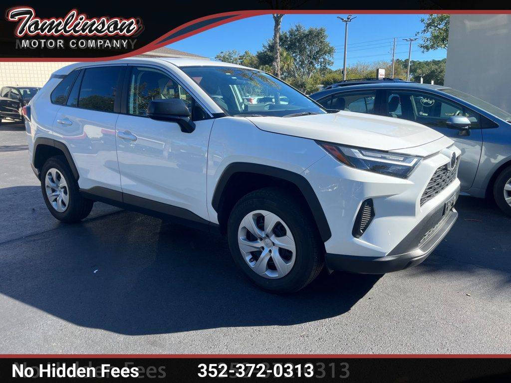 2025 Toyota RAV4 LE — SUV — 18,144 mi — Gainesville, FL