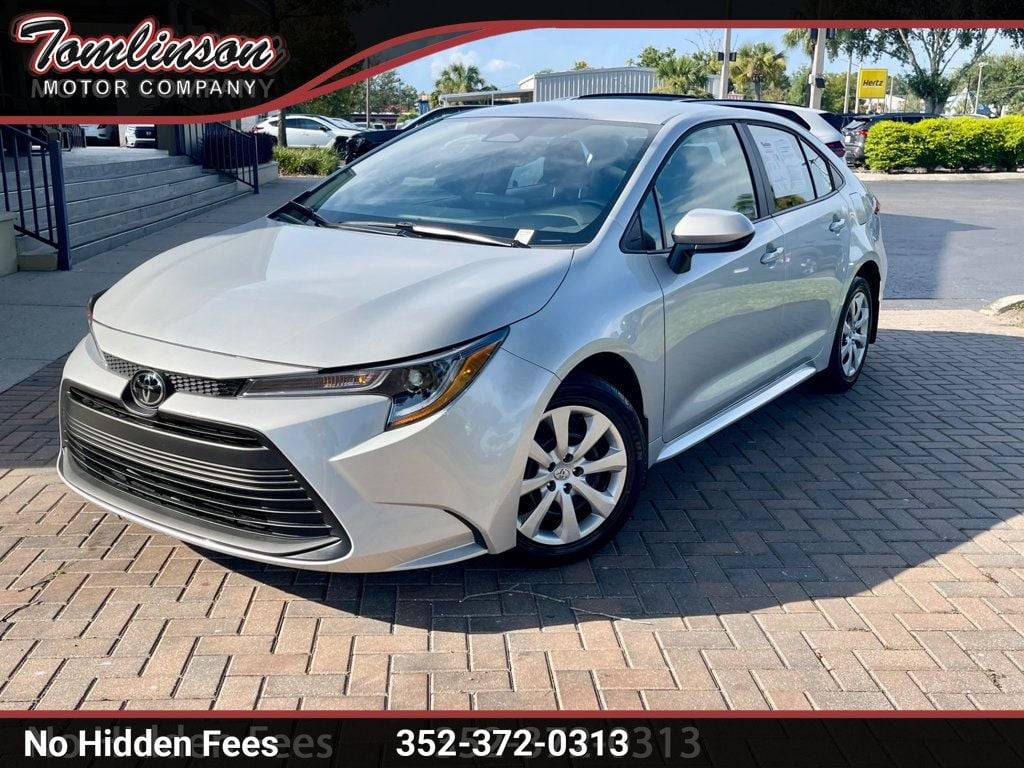 2025 Toyota Corolla LE — Sedan — 1,487 mi — Gainesville, FL