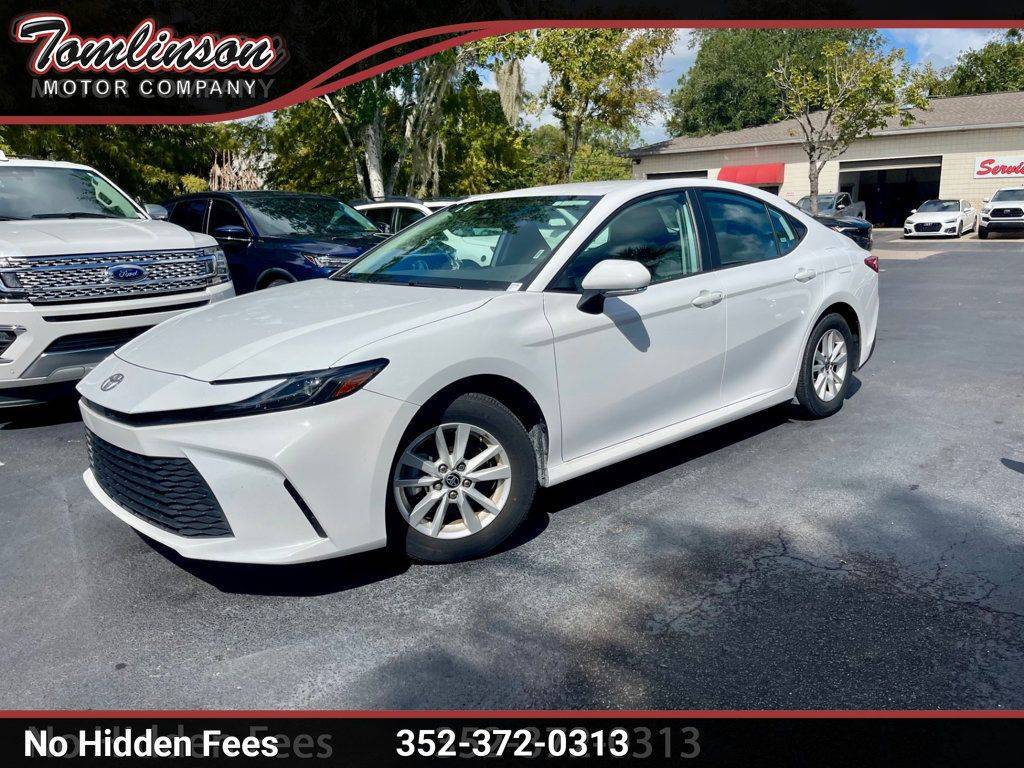 2025 Toyota Camry Hybrid LE — Sedan — 21,824 mi — Gainesville, FL