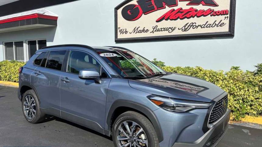 2024 Toyota Corolla Cross XLE — SUV — 14,646 mi — Melbourne, FL