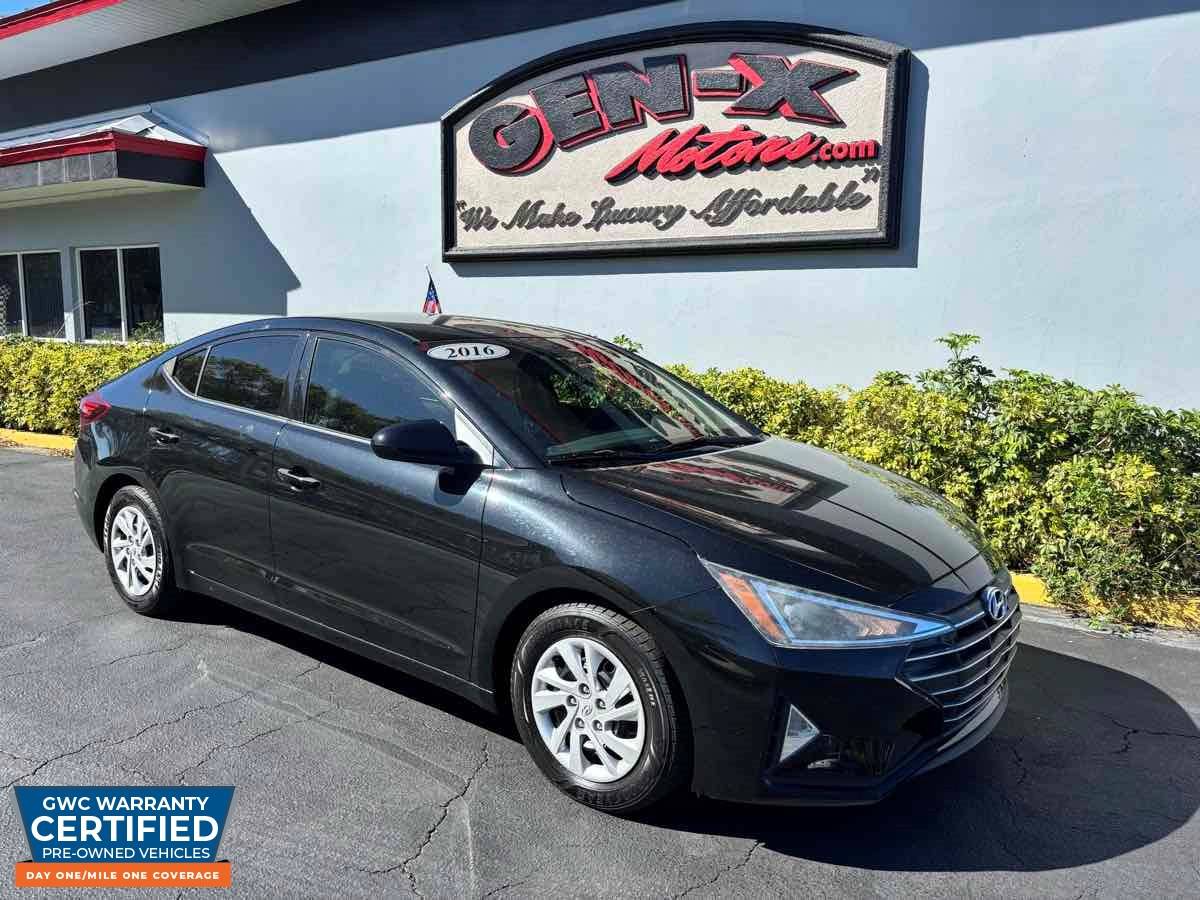 2019 Hyundai Elantra SE — Sedan — 45,996 mi — Melbourne, FL