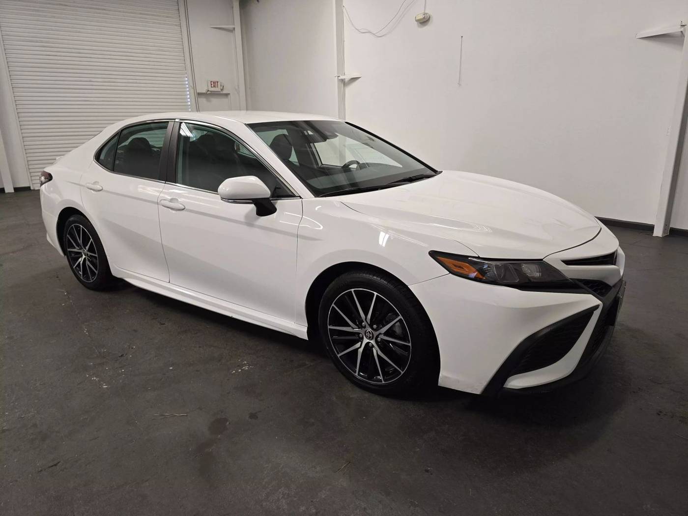2022 Toyota Camry SE — Sedan — 63,387 mi — Duluth, GA