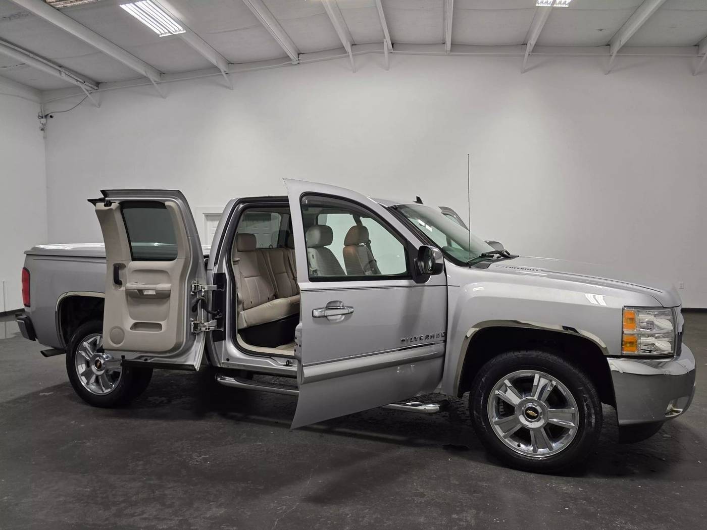 2013 Chevrolet Silverado 1500 LT — Pickup Truck — 41,903 mi — Duluth, GA