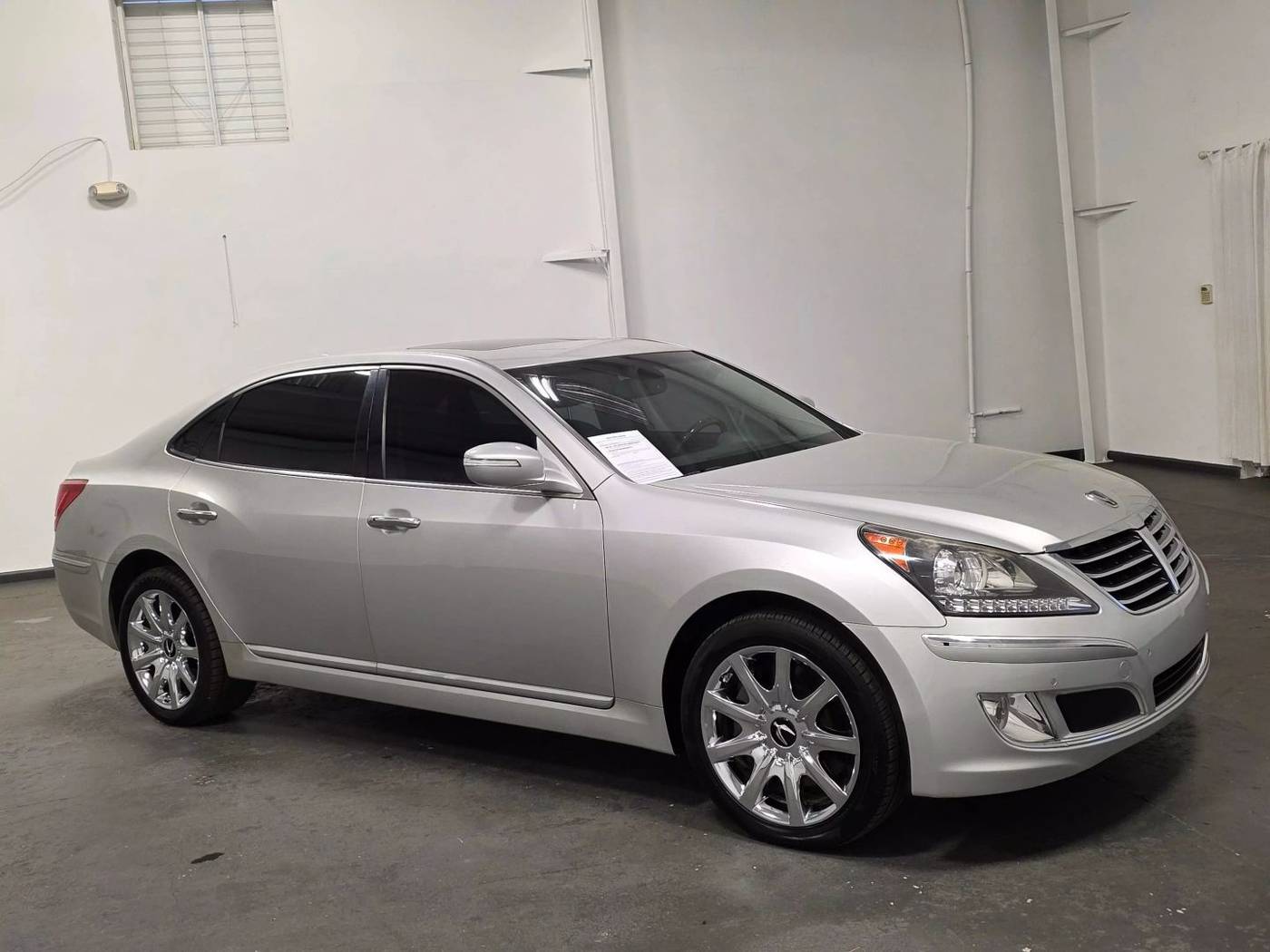 2013 Hyundai Equus Signature — Sedan — 70,915 mi — Duluth, GA