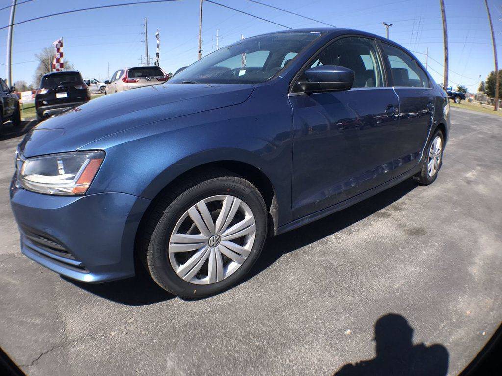 2017 Volkswagen Jetta 1.4T S — Sedan — 94,222 mi — Savannah, GA