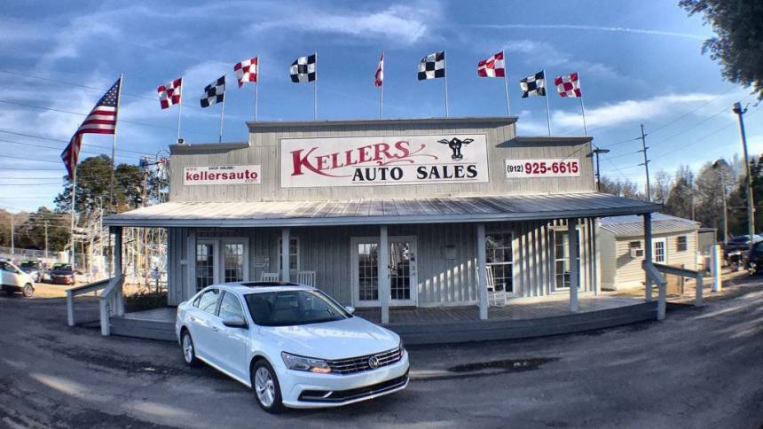 2018 Volkswagen Passat 2.0T SE — Sedan — 124,452 mi — Savannah, GA