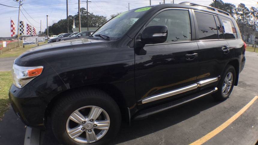 2015 Toyota Land Cruiser Base