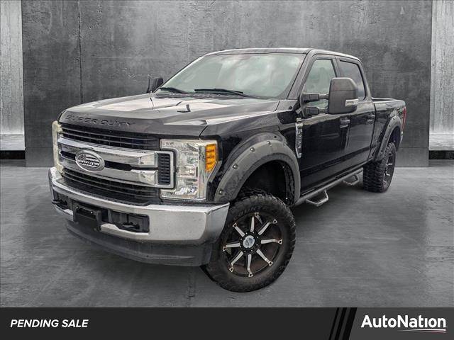2017 Ford Super Duty F-250 XLT — Pickup Truck — 89,626 mi — Mobile, AL