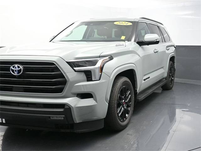 2024 Toyota Sequoia SR5 — SUV — 22,961 mi — Daphne, AL