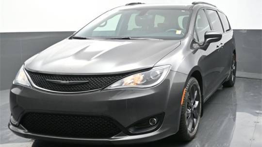 2020 Chrysler Pacifica Touring L — Minivan — 84,277 mi — Daphne, AL