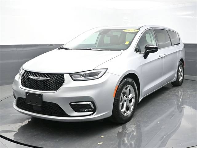 2024 Chrysler Pacifica Limited — Minivan — 33,963 mi — Daphne, AL
