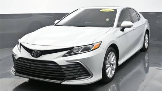 2024 Toyota Camry LE — Sedan — 8,435 mi — Daphne, AL