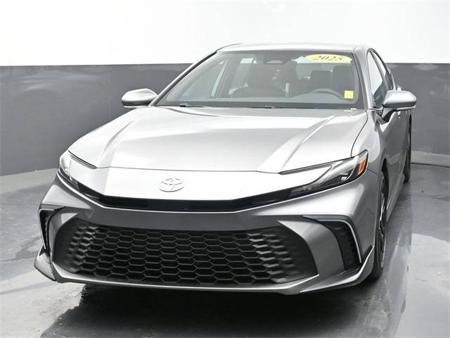 2025 Toyota Camry SE — Sedan — 5 mi — Daphne, AL