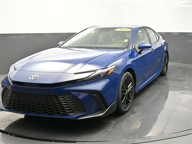 2025 Toyota Camry SE — Sedan — 5 mi — Daphne, AL