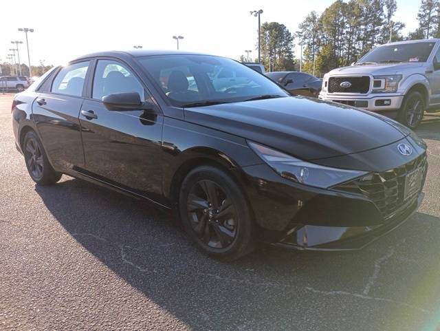 2023 Hyundai Elantra SEL — Sedan — 18,546 mi — Moncks Corner, SC