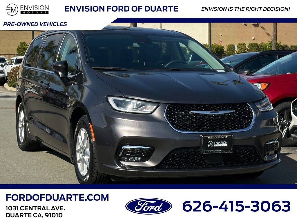 2023 Chrysler Pacifica Touring L — Minivan — 63,828 mi — Duarte, CA