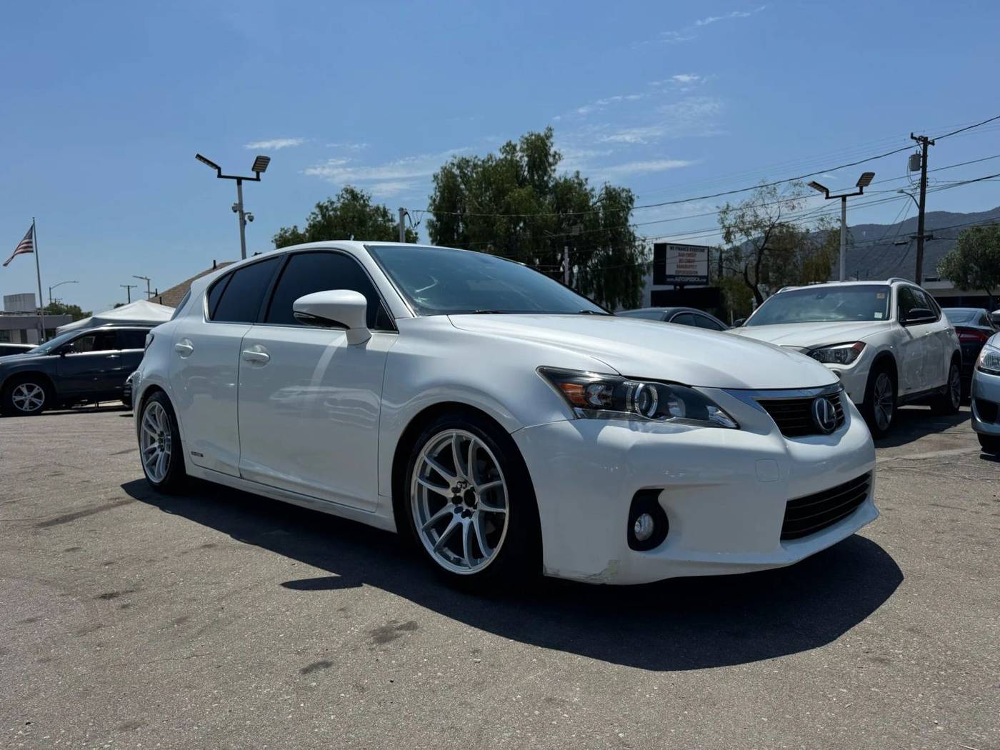 2013 Lexus CT CT 200h — Hatchback — 151,222 mi — La Crescenta, CA